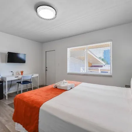 Comfortable Beachfront Studio With Pool! -M32 Hollywood Exterior foto